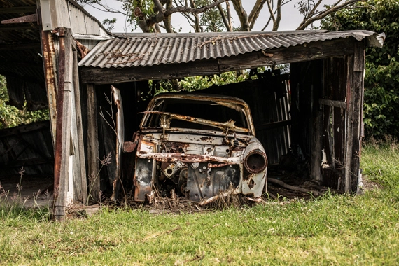 Quick and transparent junk car removal